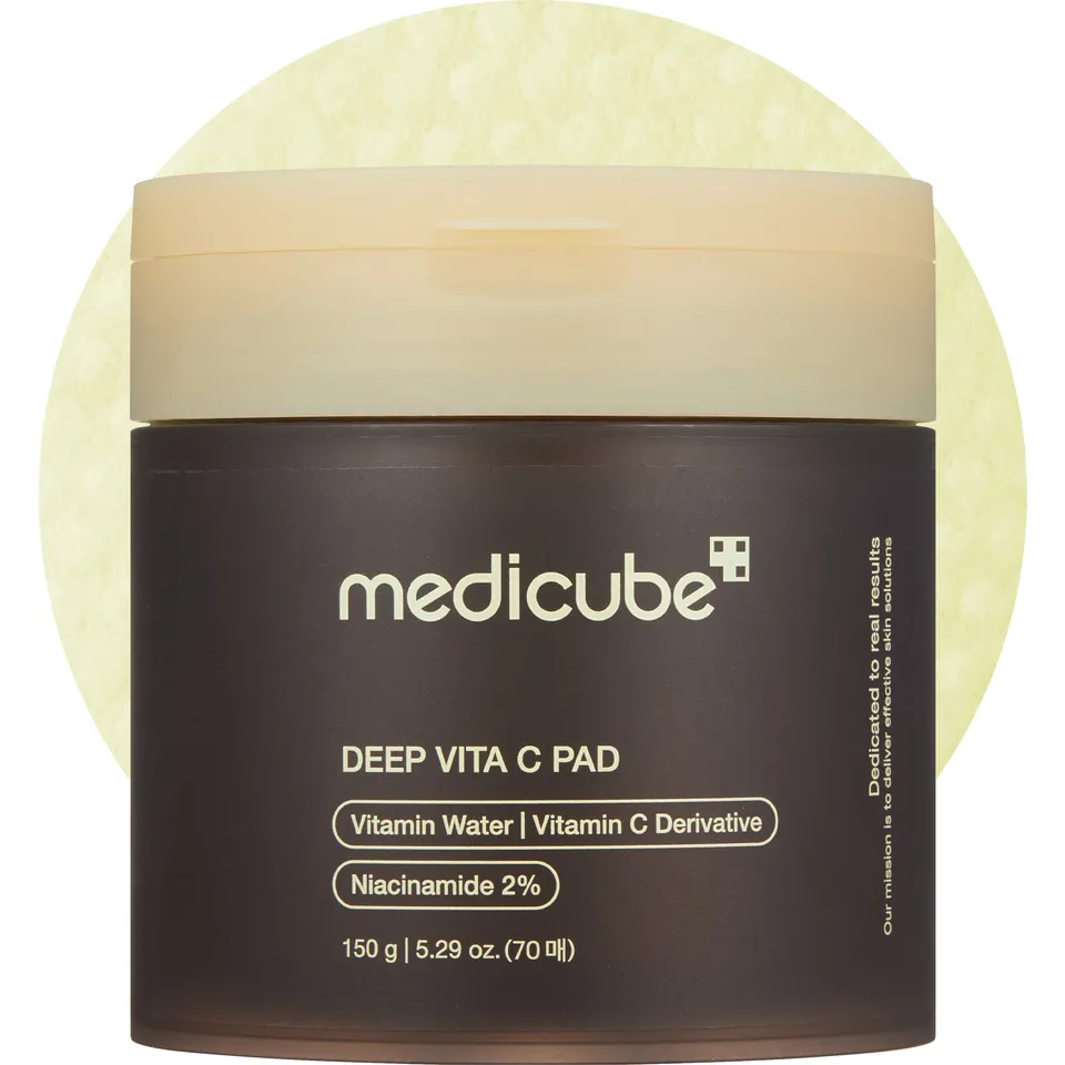 medicube-deep-vita-c-pads-70-pads-vitamin-c-brightening-toner-pads-for-dark-spot image 1