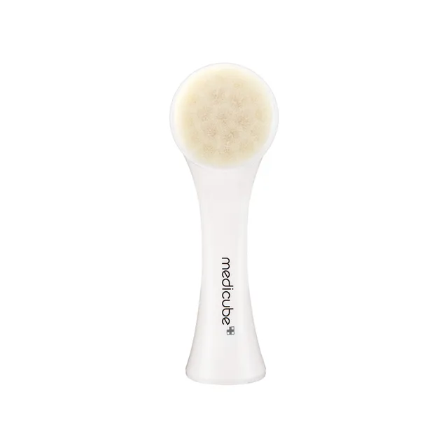 medicube-pore-brush image 1