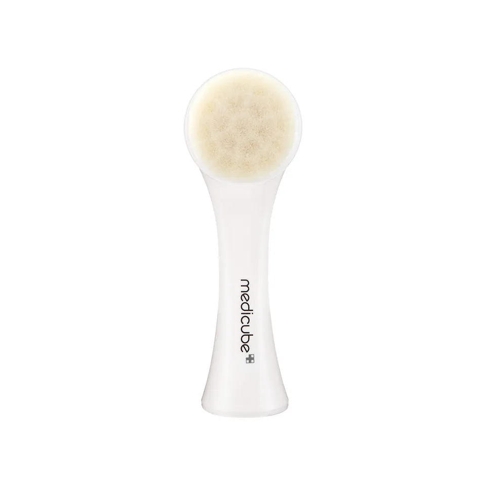 medicube-pore-brush image 1