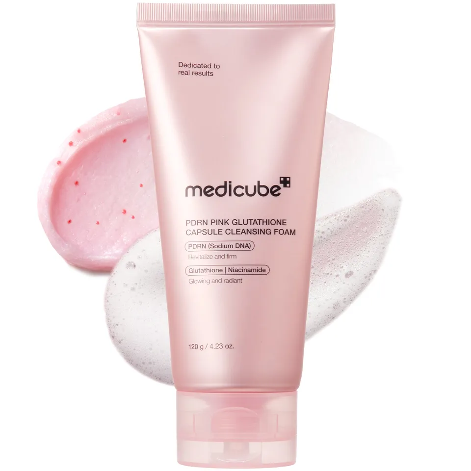 medicube-pdrn-pink-glutathione-capsule-foam-cleanser image 1