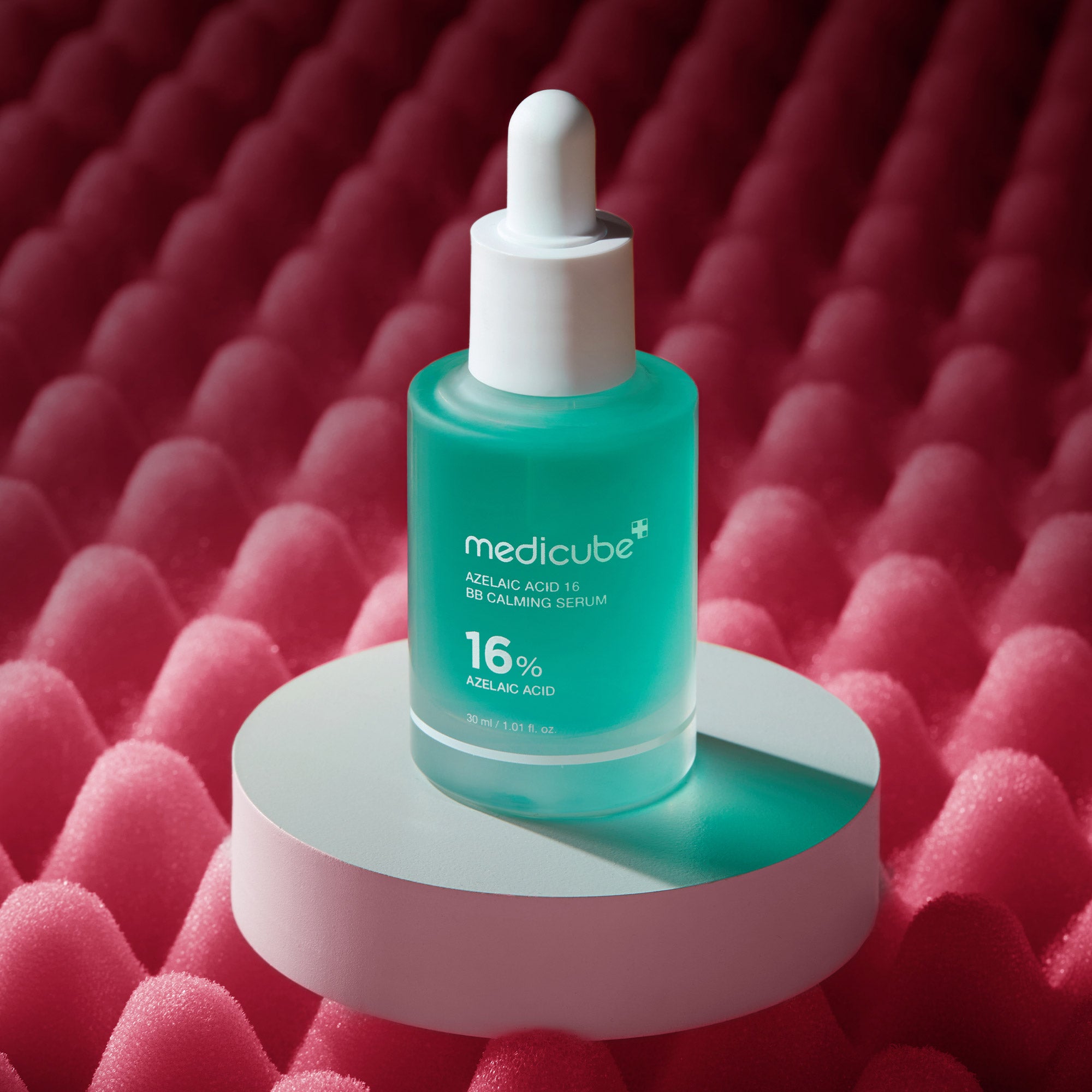 medicube-azelaic-acid-16-calming-serum image 3