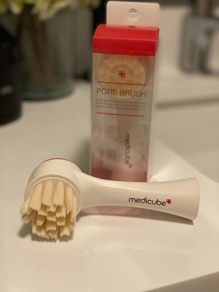 Blackhead banisher