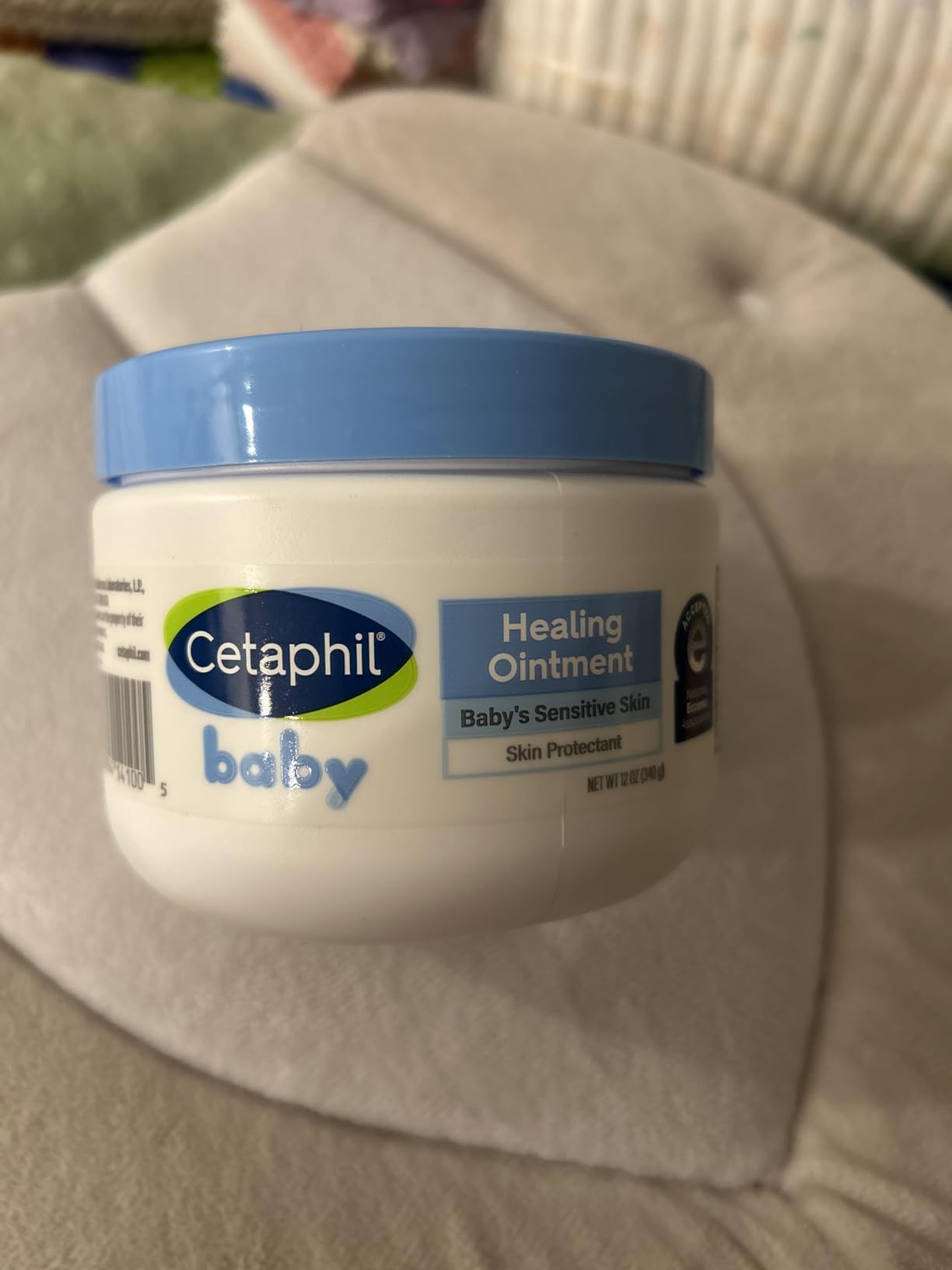 Soothes and protects