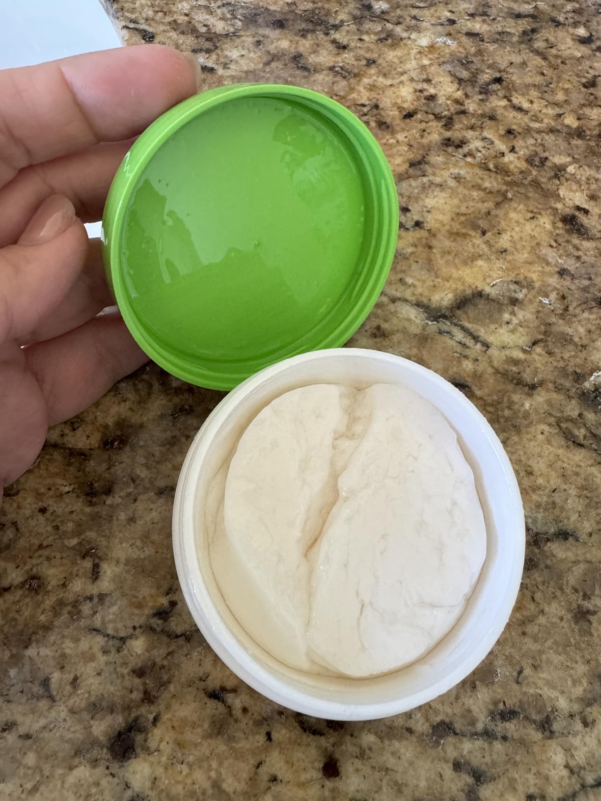 Nice night cream