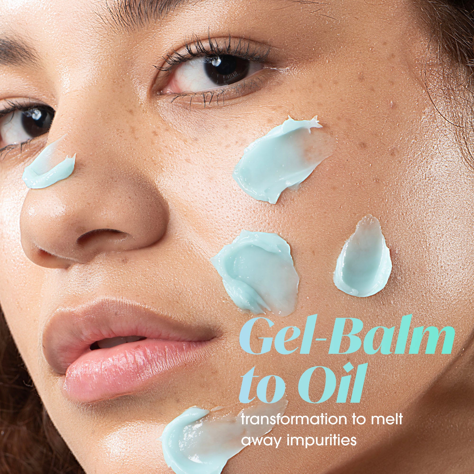 sunday-riley-aquamarine-melt-hydrating-gel-balm-cleanser image 3